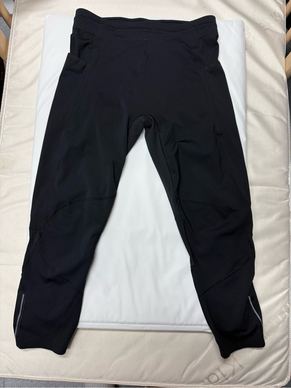 Lululemon Surge Tight 22" Nulux Men's Running Tights Sz M - Picture 3 of 3